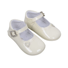 Load image into Gallery viewer, Baby Girl&#39;s Patent Cream Shoes