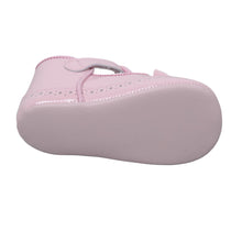 Load image into Gallery viewer, Baby Girl&#39;s Patent Pink Shoes